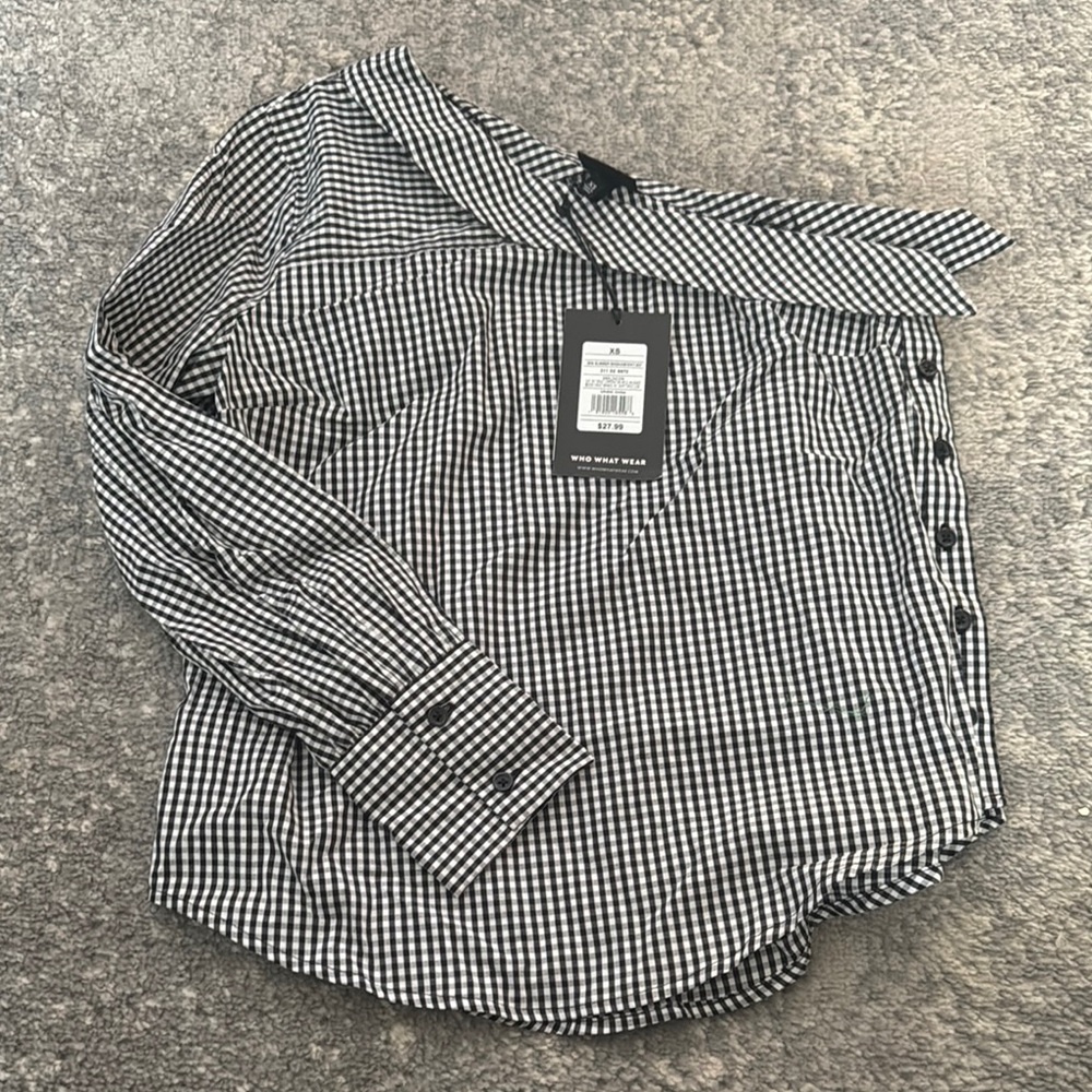 Who What Wear Black and White Casual Button Down Shirt